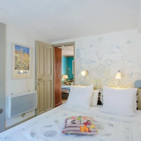 Πανσιόν Sous L'olivier 3*