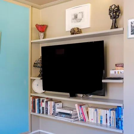 Sous L'olivier 3* Μεντόν