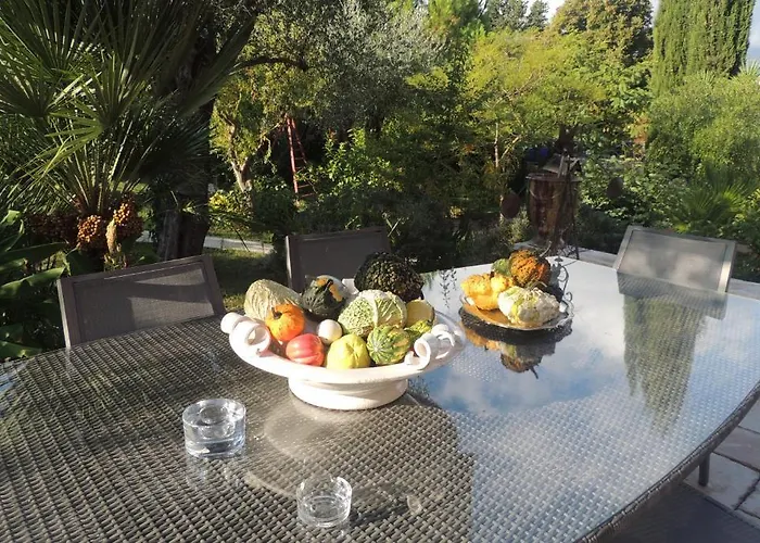 Sous L'olivier 3* Menton